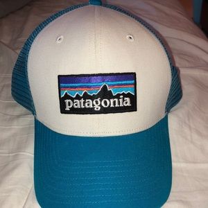 PATAGONIA super cute hat!!